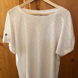 White short sleeve top